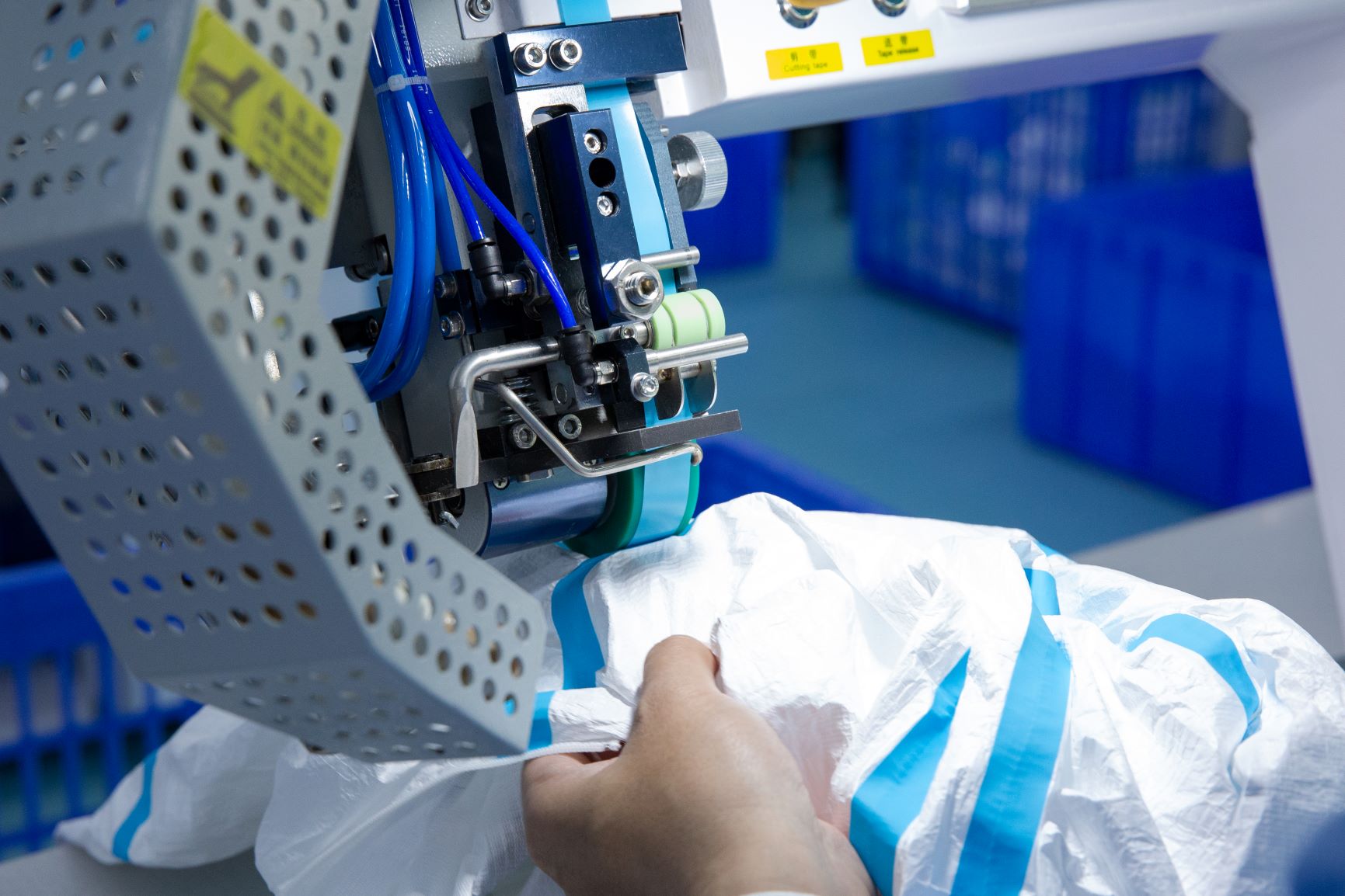 全棉時代醫(yī)用敷料生產(chǎn)線2