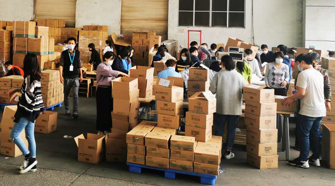 全棉時代發(fā)貨-物流的繁忙景象